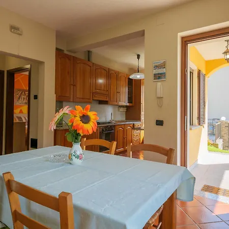 Giardino Holiday home Cannobio